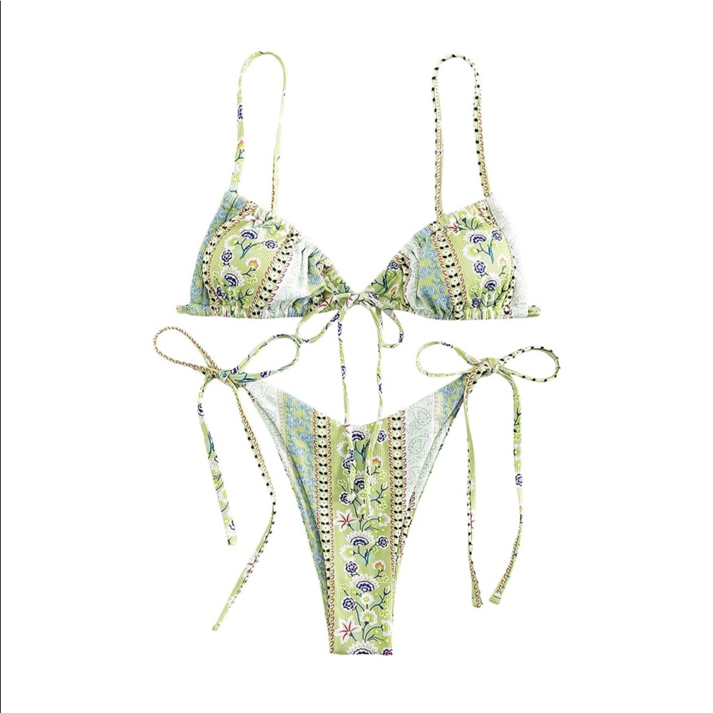 Floral Print Tie String Bikini